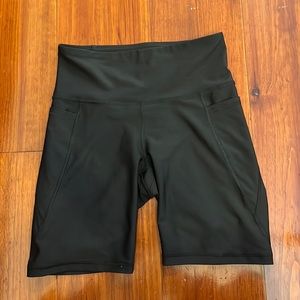 Old Navy active biker shorts